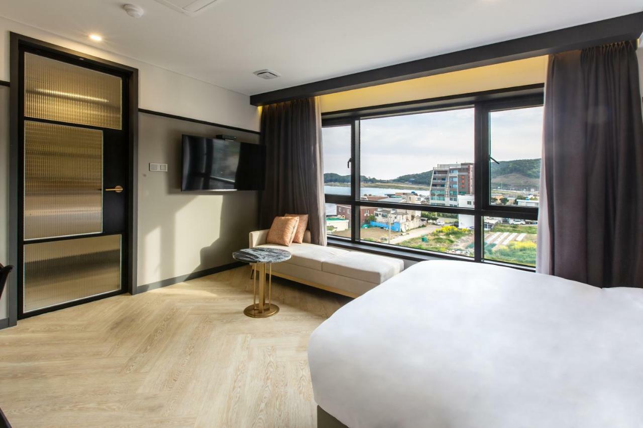 Brown Dot Gijang Yeonhwari Hotel Puszan Kültér fotó
