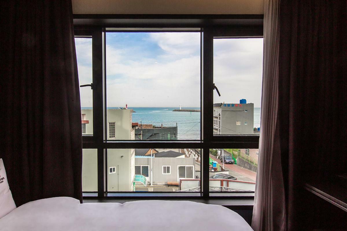 Brown Dot Gijang Yeonhwari Hotel Puszan Kültér fotó